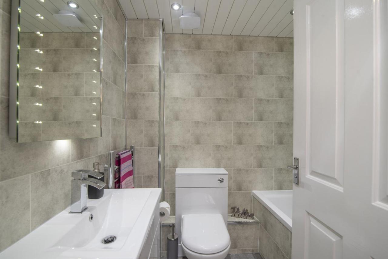 The Nelson - Spacious City Property And Free Parking Glasgow Kültér fotó